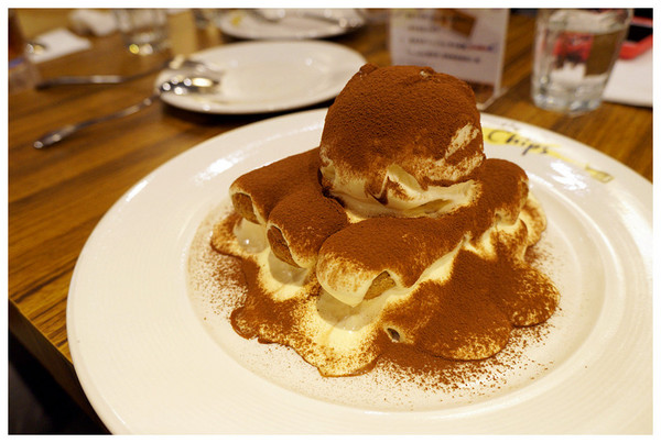 the Chips(光復店)：台北國父紀念館站♬聚會餐廳哪裡找？交通便利、大份量美式風味，飯後甜點不可缺少！　the Chips美式餐廳／光復店