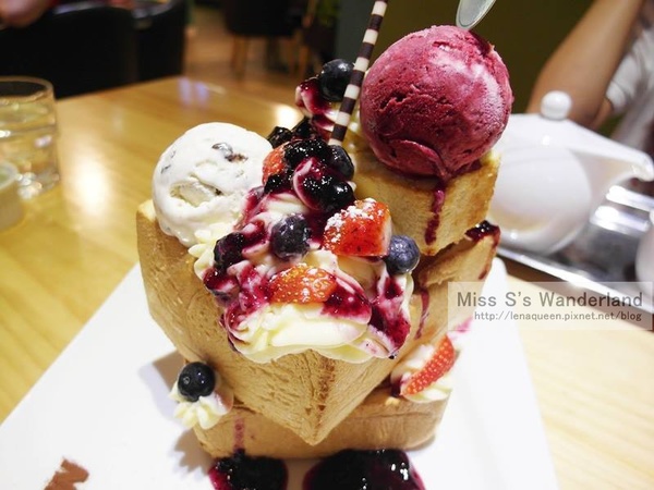 1381602_10200626573330804_1618224566_n