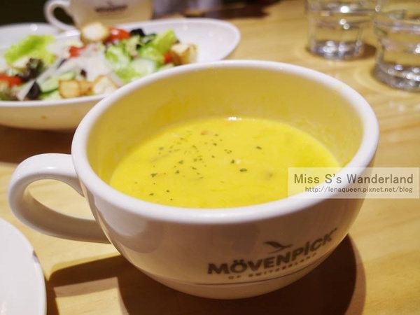 1377042_10200626565850617_208904735_n