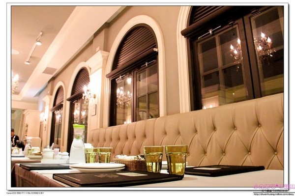 綠芳園法式風情館：【美食♥新竹】☼ 綠芳園法式風情館☼歐洲宮廷的裝潢,美味的餐點，彷彿公主般的享受 ♥♥