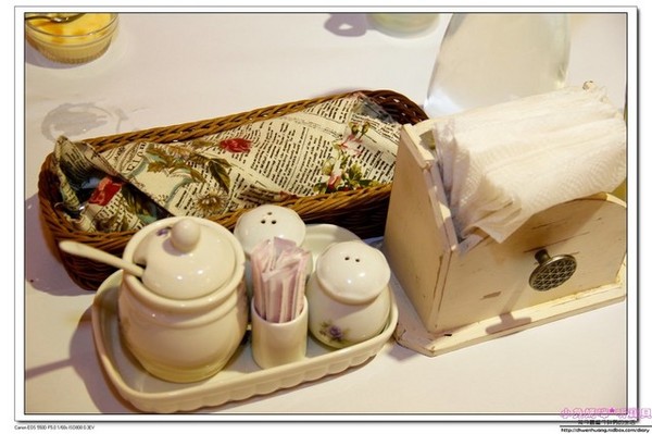 綠芳園法式風情館：【美食♥新竹】☼ 綠芳園法式風情館☼歐洲宮廷的裝潢,美味的餐點，彷彿公主般的享受 ♥♥