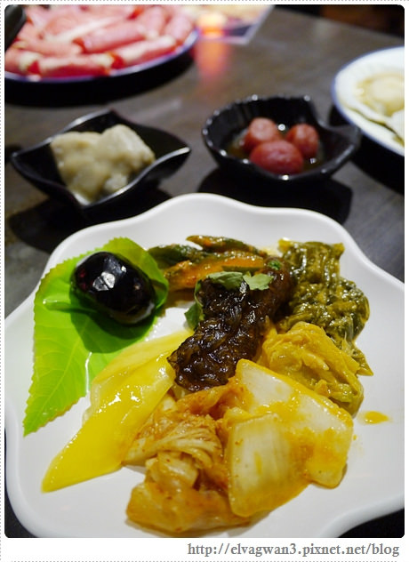 台北-東區-蒙古紅-火鍋吃到飽-麻辣鍋-鴛鴦鍋-蒙古火鍋-無油火鍋-捷運國父紀念館站-天冷吃火鍋-台北火鍋推薦-東區火鍋-24-627-1