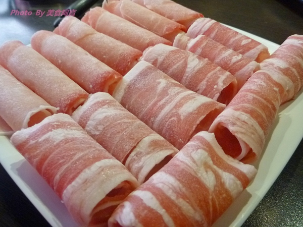 蒙古紅蒙古火鍋：【台北市】香氣十足蒙古火鍋-蒙古紅