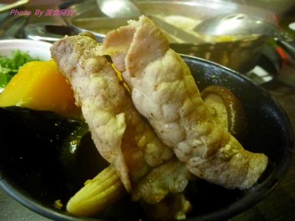 蒙古紅蒙古火鍋：【台北市】香氣十足蒙古火鍋-蒙古紅