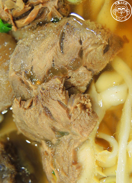 老兵曾王記牛肉麵：呷飽祙【新北中和･老兵曾王記牛肉麵】有牛小排的得獎牛肉麵