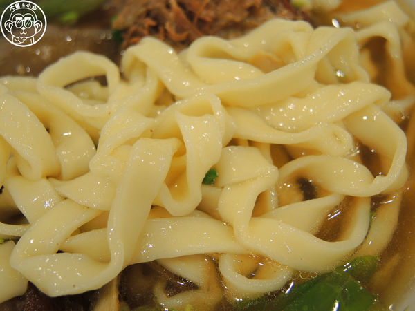 老兵曾王記牛肉麵：呷飽祙【新北中和･老兵曾王記牛肉麵】有牛小排的得獎牛肉麵