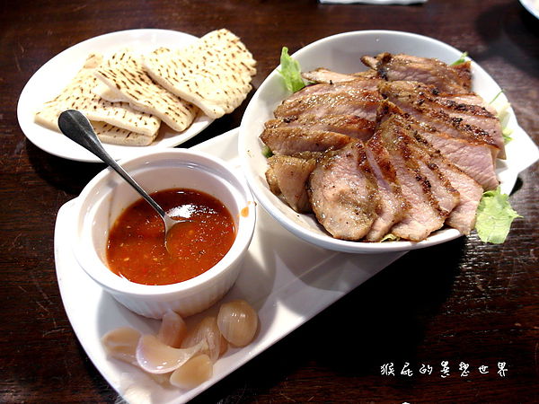 卓莉Jolly Brewery+Restaurant:【台北松山】超有氣氛慶生好地方!JOLLY卓莉手工釀啤酒+泰食餐廳(慶城店)!