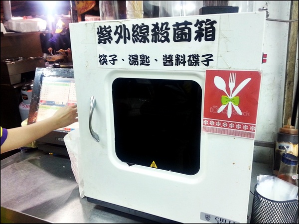 板橋小籠包：【板橋小籠包】南雅夜市人氣王～純手工小籠包和不一樣的臭豆腐