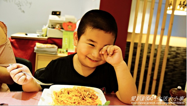 鶴田屋:【食記/台北市】隱藏巷弄間的美食~日式長崎風味漢堡排