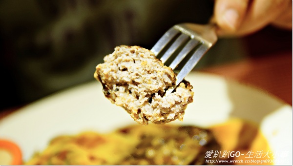 鶴田屋:【食記/台北市】隱藏巷弄間的美食~日式長崎風味漢堡排