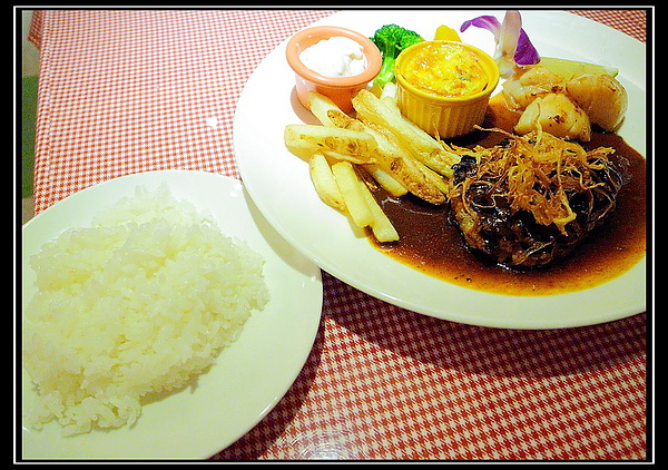 鶴田屋:【台北】〝鶴田屋 〞日式西式料理-幸福專賣店