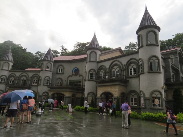 大黑松小倆口元首館：充滿歐風城堡風情的【埔里元首館/大黑松小倆口】