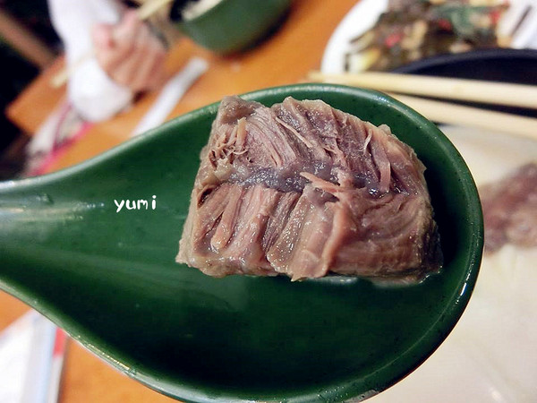 若柳一筋:【台中食記】隱藏台中巷弄美食!?網路高評價~~純乳白湯頭配上手打烏龍麵@若柳一筋