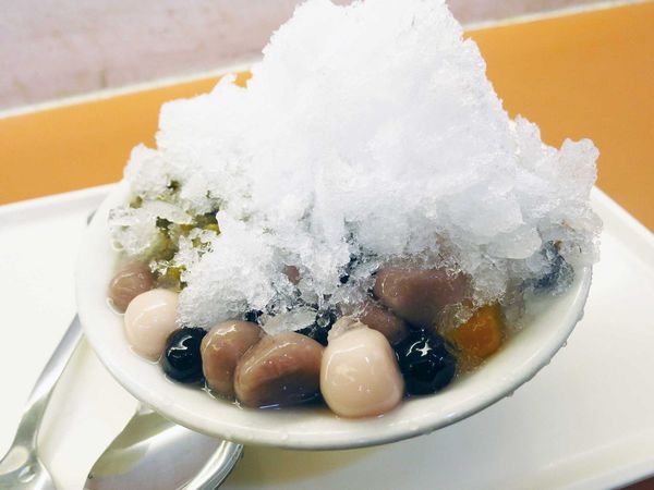 【三重豆花店】傳統集美三色布丁豆花-黑黃白三色豆花