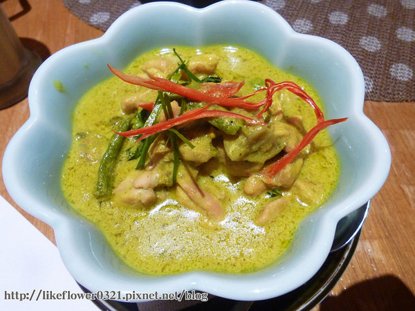 泰一泰雲城泰式料理:【台中西屯區】柏地廣場美味泰式料理,紀錄幸福的一餐-泰一泰雲城泰式料理(台中店)