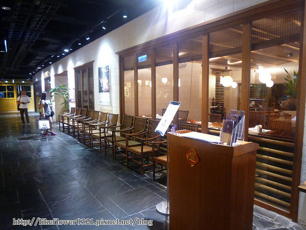 泰一泰雲城泰式料理:【台中西屯區】柏地廣場美味泰式料理,紀錄幸福的一餐-泰一泰雲城泰式料理(台中店)