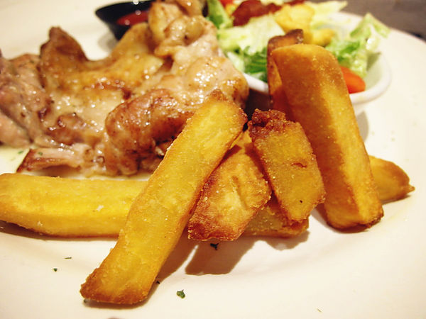 櫻桃小鎮:【東湖】櫻桃小鎮cherry town。從小到大的愛店