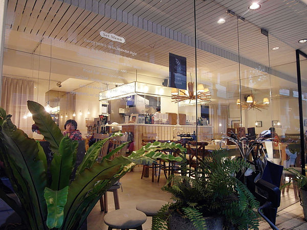 櫻桃小鎮:【東湖】櫻桃小鎮cherry town。從小到大的愛店