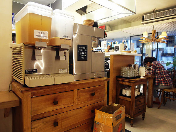 櫻桃小鎮:【東湖】櫻桃小鎮cherry town。從小到大的愛店