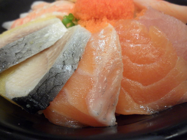 爭鮮定食8(林口店)：【新北林口．美食】定食8 ☆ 平價美味生魚片 ☆ 八種定食通通180