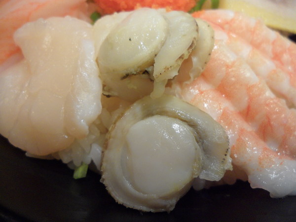 爭鮮定食8(林口店)：【新北林口．美食】定食8 ☆ 平價美味生魚片 ☆ 八種定食通通180