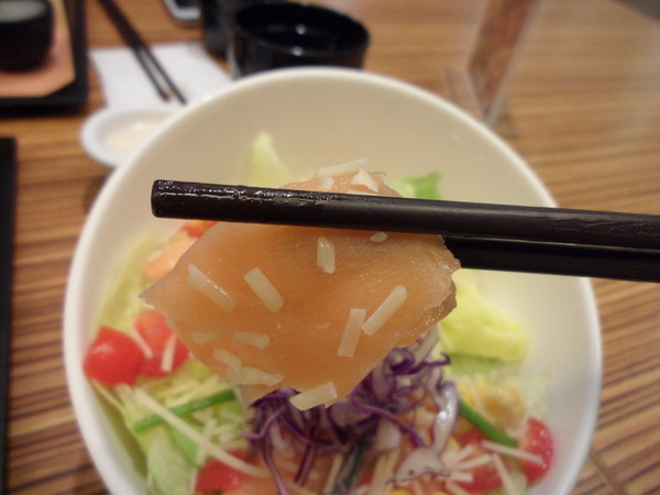 爭鮮定食8(林口店)：【新北林口．美食】定食8 ☆ 平價美味生魚片 ☆ 八種定食通通180