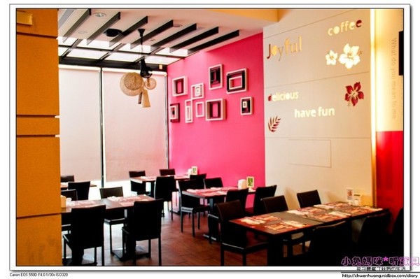 饗厚牛排(旗艦店):【美食♥桃園】☼ 饗厚牛排(林口店)☼油脂豐富沙朗心/比臉大的20盎司牛排/自己控制熟度岩燒牛排都超級美味呀! ♥♥