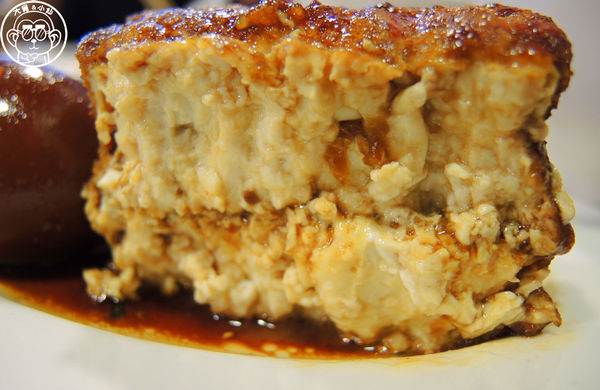 富狀元豬腳極品餐廳：呷飽祙【台中西區･富狀元極品豬腳餐廳】入口即化好吃豬腳