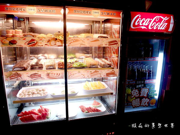 火龍島極品火鍋:【台北東區】CP值超高海鮮超威麻辣鍋!火龍島極品火鍋吃到飽!