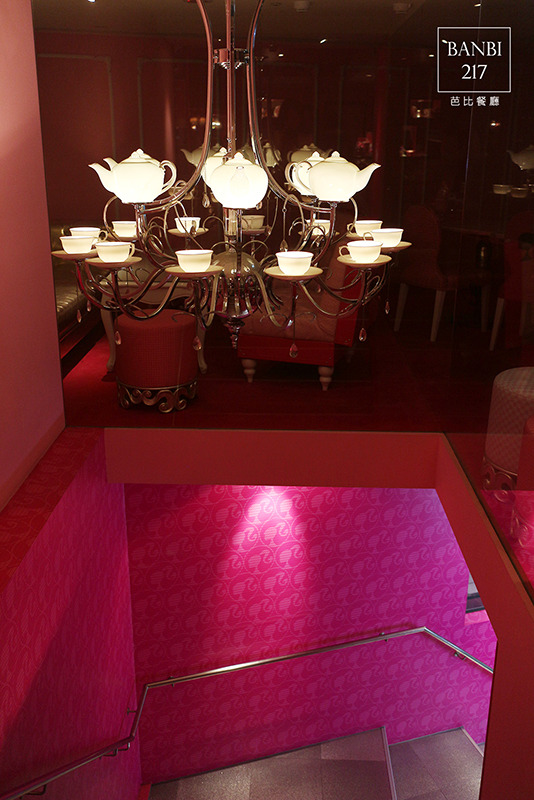 Banbi217 美食旅遊: Barbie Cafe 芭比餐廳 粉紅主題餐廳 (台北東區,捷運忠孝敦化站,捷運忠孝復興站,下午茶)[邀約]