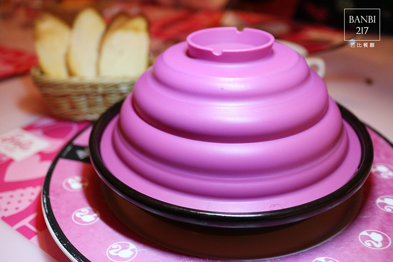 Banbi217 美食旅遊: Barbie Cafe 芭比餐廳 粉紅主題餐廳 (台北東區,捷運忠孝敦化站,捷運忠孝復興站,下午茶)[邀約]