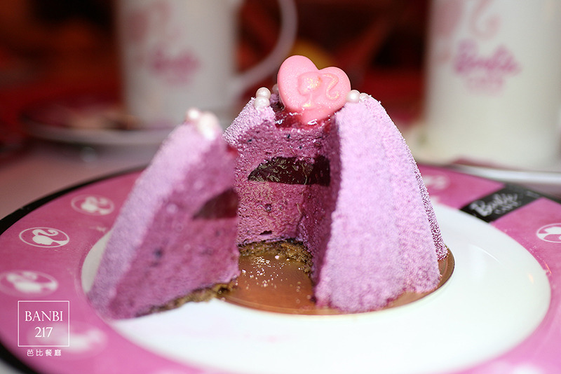 Banbi217 美食旅遊: Barbie Cafe 芭比餐廳 粉紅主題餐廳 (台北東區,捷運忠孝敦化站,捷運忠孝復興站,下午茶)[邀約]