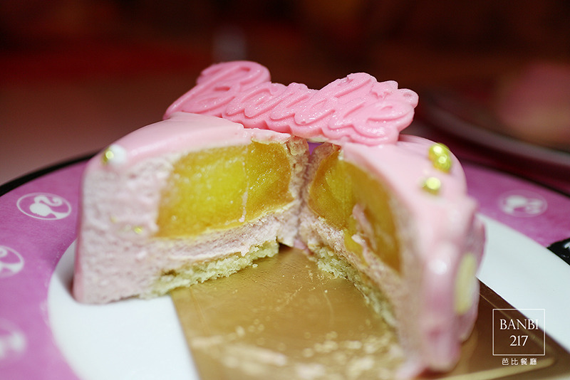 Banbi217 美食旅遊: Barbie Cafe 芭比餐廳 粉紅主題餐廳 (台北東區,捷運忠孝敦化站,捷運忠孝復興站,下午茶)[邀約]