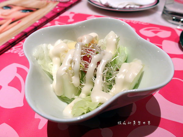 Barbie Cafe：【台北東區】女孩們的夢幻天堂！Barbie Cafe芭比咖啡！(邀約)