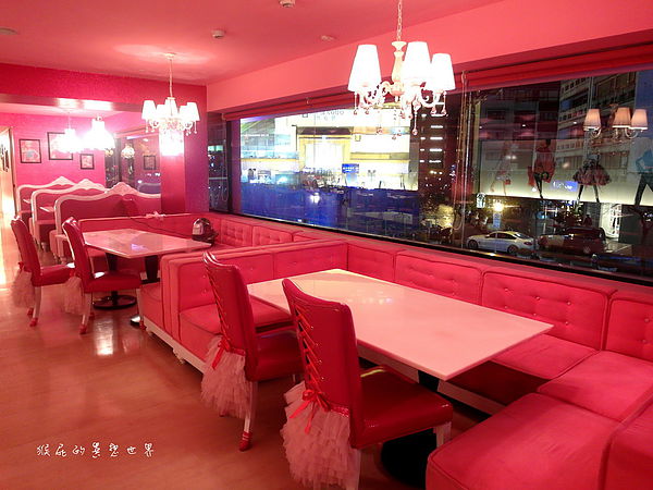 Barbie Cafe：【台北東區】女孩們的夢幻天堂！Barbie Cafe芭比咖啡！(邀約)