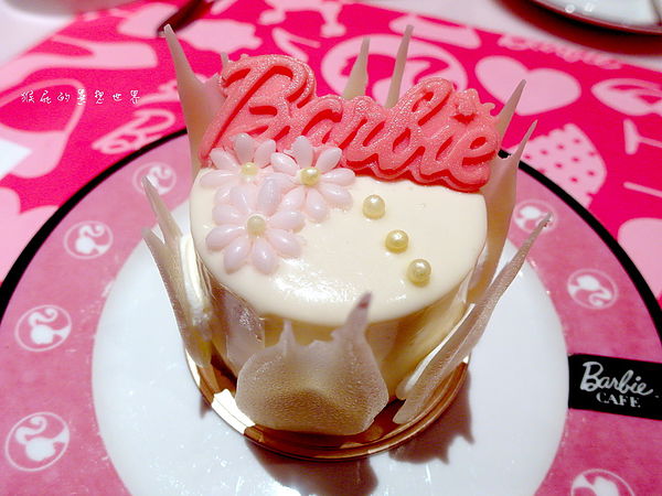 Barbie Cafe：【台北東區】女孩們的夢幻天堂！Barbie Cafe芭比咖啡！(邀約)