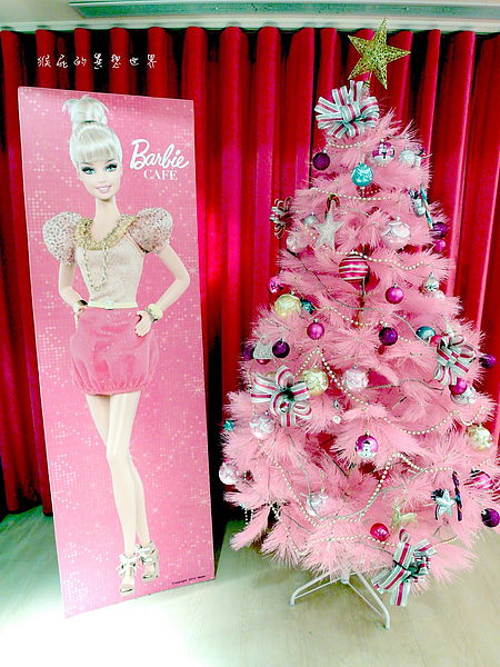 Barbie Cafe：【台北東區】女孩們的夢幻天堂！Barbie Cafe芭比咖啡！(邀約)