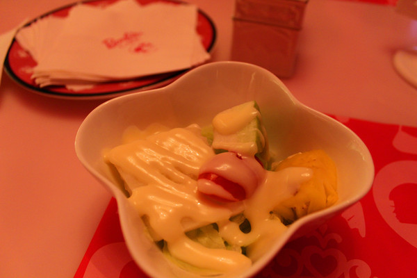 Barbie Cafe：[台北]來跟芭比約會吧~粉紅少女夢幻餐廳