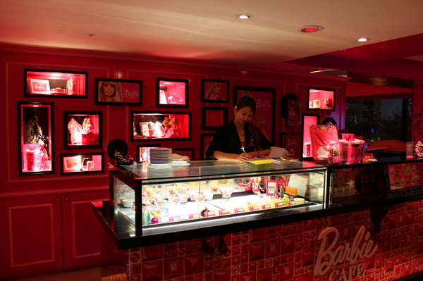 Barbie Cafe：[台北]來跟芭比約會吧~粉紅少女夢幻餐廳