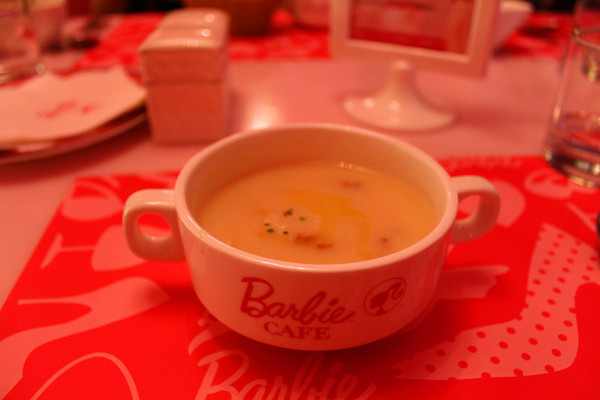 Barbie Cafe：[台北]來跟芭比約會吧~粉紅少女夢幻餐廳