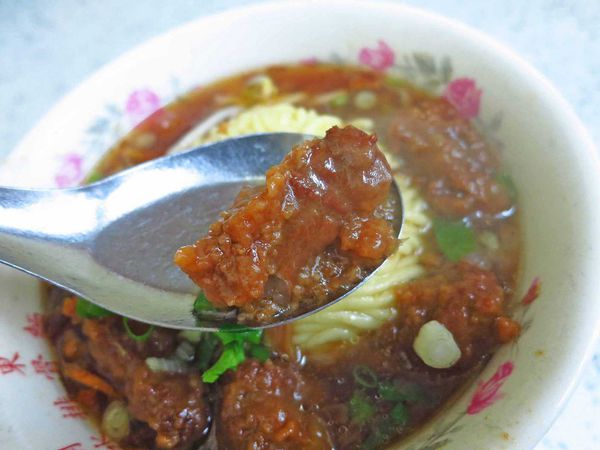 【台北萬華美食】豐原清水排骨麵-來自台中老街的好味道
