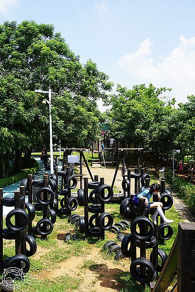 就是愛荔枝樂園(Alice’s Garden)：※ 就是愛荔枝樂園(環境篇) ※【星羽愛玩樂-彰化】小朋友的童話天堂，大草原遊樂設施玩水趣，很適合開心遛小孩~