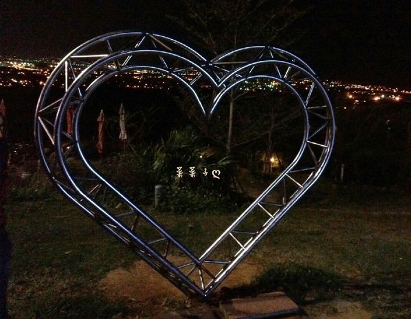 海灣星空：[桃園蘆竹]半夜睡不著想看夜景 ♥『海灣星空咖啡』♥ 午夜時分的約會好去處