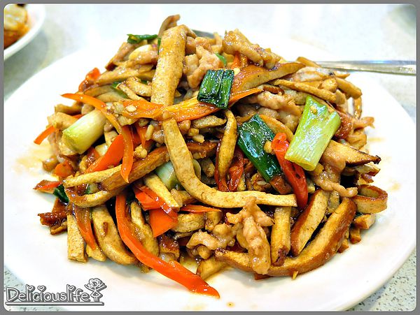 紅椒豆干肉絲218