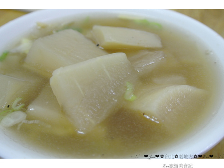 老地方:【食記】oO。o○新北市 三芝 老地方 手工小籠湯包 一口咬下湯包,湯包的湯汁就多達半湯匙,快釀成水災!超啾西~。oO。o○。