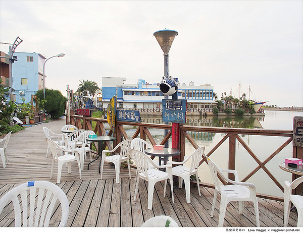 海屋Cafe：【新竹 Hsinchu】南寮漁港海屋CAFE 在漁港邊享用露天窯烤PIZZA和坦都烤雞