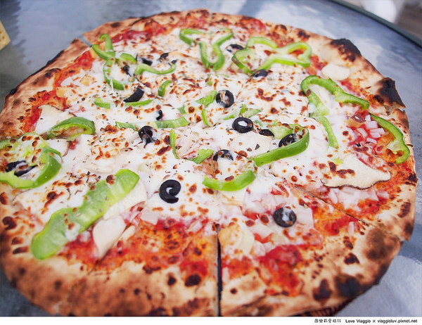 海屋Cafe：【新竹 Hsinchu】南寮漁港海屋CAFE 在漁港邊享用露天窯烤PIZZA和坦都烤雞