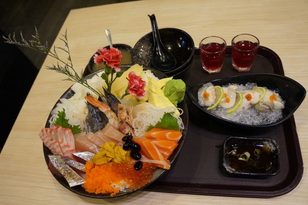 魚霸(內湖店):魚霸(內湖店)♥ 新鮮生魚片 ♥現撈海鮮 ♥