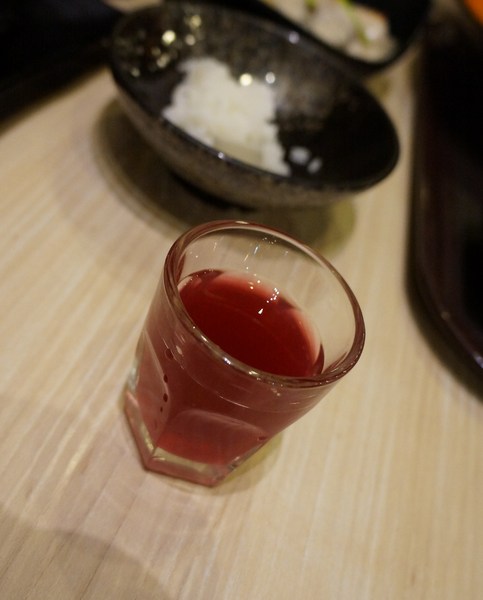 魚霸(內湖店):魚霸(內湖店)♥ 新鮮生魚片 ♥現撈海鮮 ♥