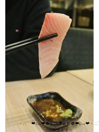 魚霸(內湖店)：【食記】oO。台北 內湖科學園區（內科） 魚霸 Fishbar   現在打卡送鮑魚，生魚片也是Double送哦～。o○。